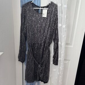 Forever 21 Black and Silver Long Sleeve Dress